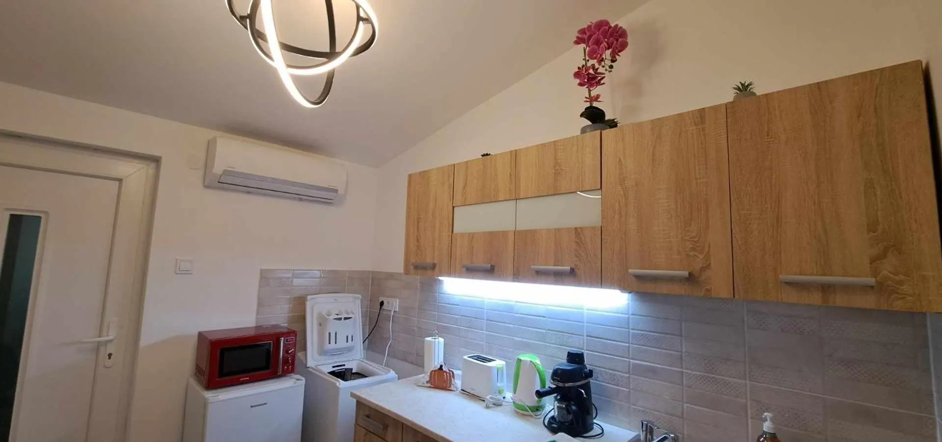 Pompar Magnolia Apartmanok Σέγκεντ